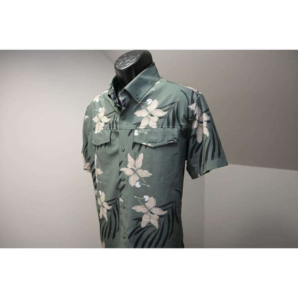 Hurley Hawaiian Button Up Shirt Floral Polyester Stretch Surf‎ Mens Sz Large